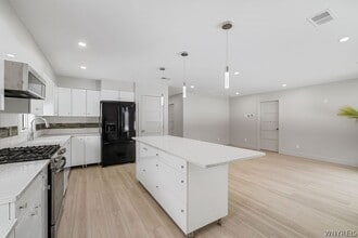 855 Madison Ave in Lewiston, NY - Building Photo - Building Photo