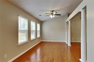 139 Autumn Creek Dr in Dallas, GA - Building Photo - Building Photo