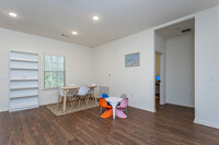 Heatherwood Apartments - Luxury Senior Living photo'