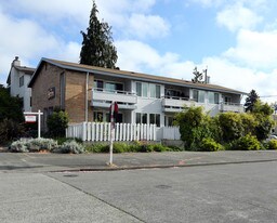 Heidi Apartments in Seattle, WA - Building Photo