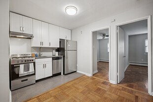 Sedgwick Terrace in Philadelphia, PA - Building Photo