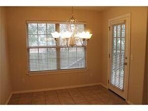285 Jack Perry Dr in Centerton, AR - Building Photo - Building Photo