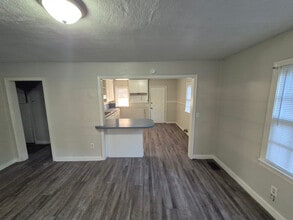 3251 Meadow Ln in Jackson, MS - Building Photo - Building Photo