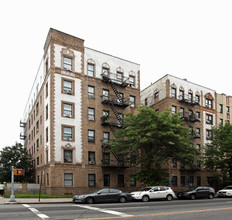 8201 Bay Pky in Brooklyn, NY - Building Photo - Building Photo