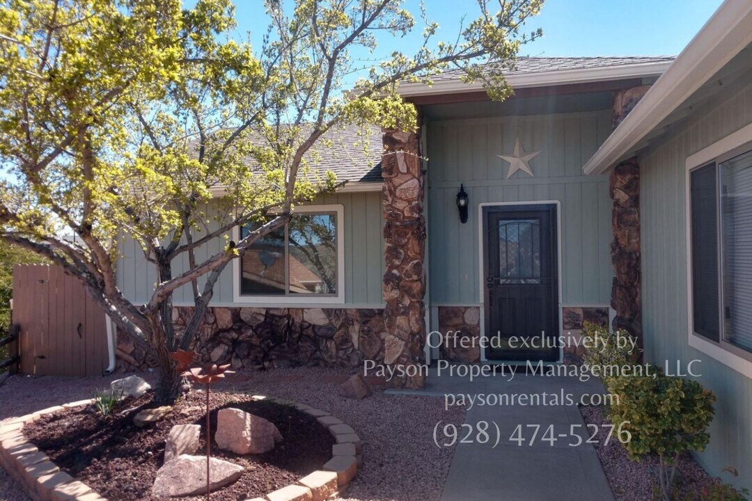 311 S Red Rock Point in Payson, AZ - Building Photo
