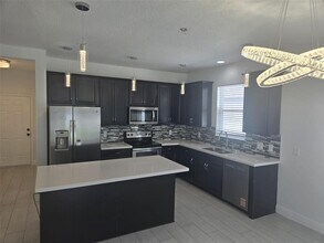 2200 Preston Ln in Kissimmee, FL - Building Photo - Building Photo