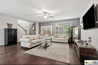 7305 Merrick Ln in Austin, TX - Building Photo - Building Photo