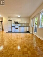 95 Lawton Blvd in Toronto, ON - Building Photo - Building Photo