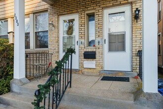 2303 Sherbrook St, Unit 2 in Pittsburgh, PA - Building Photo - Building Photo