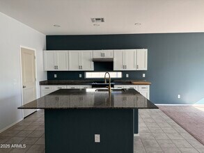 1691 W Inca Dr in Coolidge, AZ - Building Photo - Building Photo