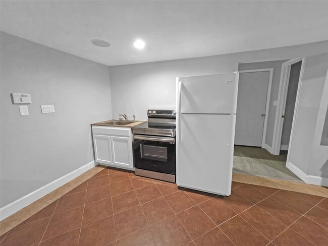 property at 7013 Hemlock St