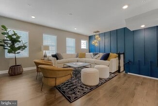 23810 Myrtle Glen Way in California, MD - Building Photo - Building Photo