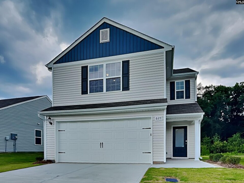 627 Calming Dusk Wy in Elgin, SC - Foto de edificio