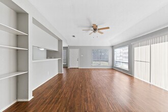 10635 Autumn Meadow Ln in Houston, TX - Building Photo - Building Photo