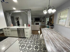 337 Mary Ln in Warner Robins, GA - Building Photo - Building Photo