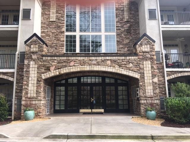 property at 3047 Lenox Rd NE