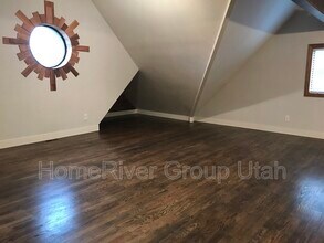 3240 McNeill Cir in Sandy, UT - Building Photo - Building Photo