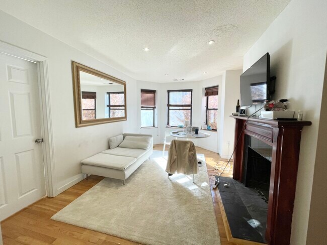 property at 73 Gainsborough St