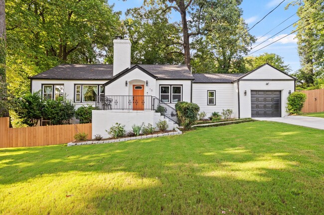 10 Claire Dr SE, Unit Claire Whole House