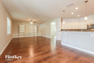 12555 Westberry Manor Dr in Jacksonville, FL - Building Photo - Building Photo