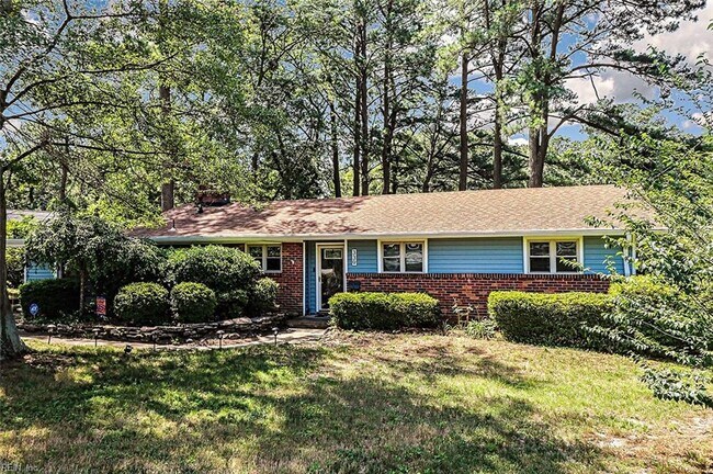 339 Thole St in Norfolk, VA - Building Photo - Building Photo