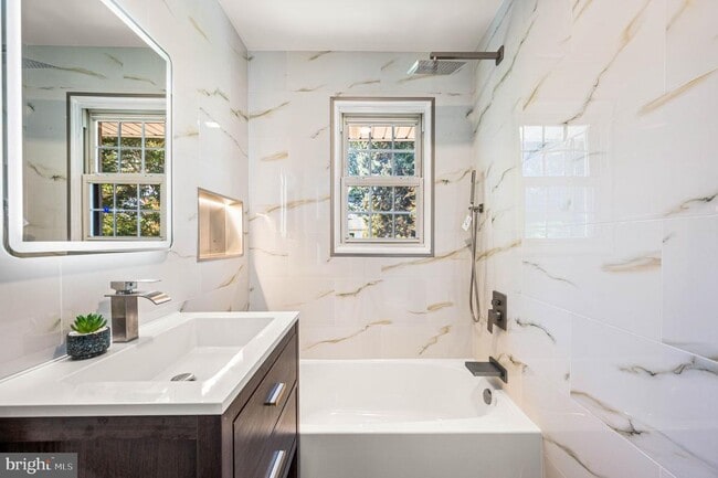 property at 2225 Palmer Ave