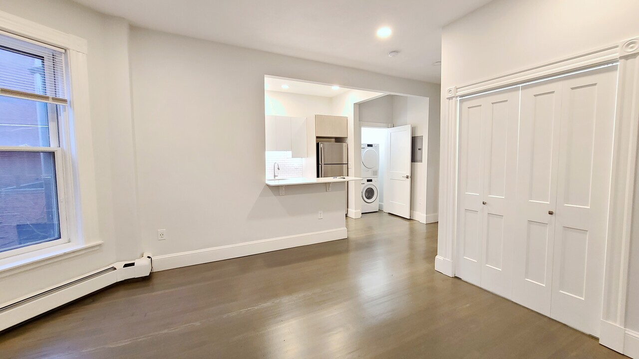 49 Massachusetts Ave, Unit 2 in Boston, MA - Building Photo