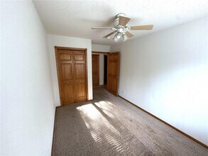 1271 Pinewood Trail in New Richmond, WI - Building Photo - Building Photo