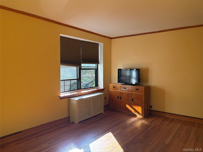 21-41 78th St in Queens, NY - Building Photo - Building Photo