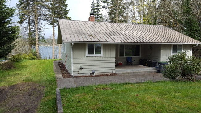 property at 252 Schindler Rd