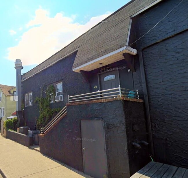 property at 49 New Hampshire St