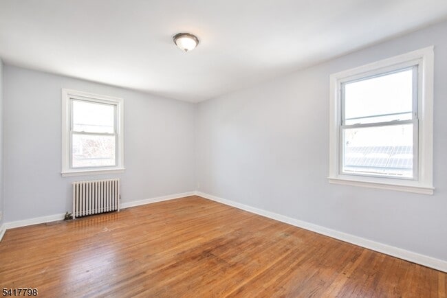 23 Carpenter Terrace N in Belleville, NJ - Building Photo - Building Photo