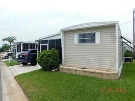 3111 Dorothy Pl in Ellenton, FL - Building Photo