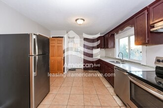 1249 Central Ave in Barberton, OH - Building Photo - Building Photo