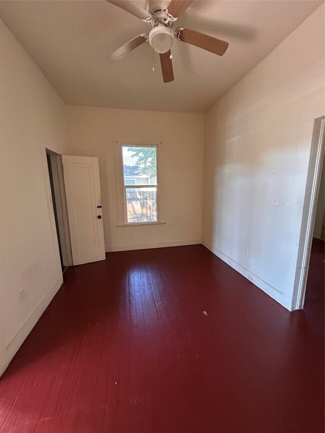 6737 Ave E in Houston, TX - Building Photo - Building Photo