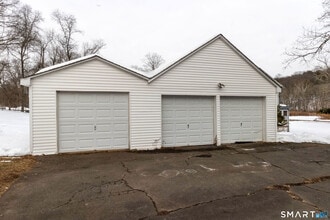 63 Main St in Middlefield, CT - Building Photo - Building Photo