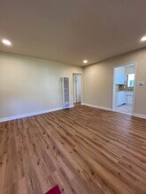 7972 Farm St, Unit 7972 in Downey, CA - Building Photo - Building Photo