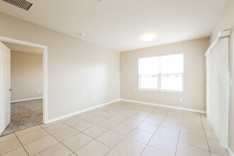 618 SE 2nd Terrace in Cape Coral, FL - Building Photo - Building Photo