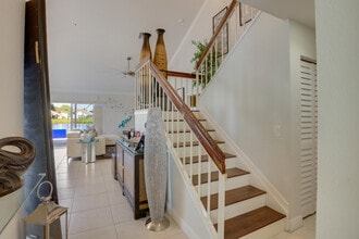 3875 Circle Lake Dr in West Palm Beach, FL - Building Photo - Building Photo