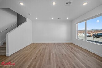 895 W Boxthorn Dr in Saint George, UT - Building Photo - Building Photo