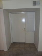 1730 W Emelita Ave-Unit -1011 in Mesa, AZ - Foto de edificio - Building Photo