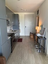 51 Lucile St, Unit B440 in Nashville, TN - Building Photo - Building Photo