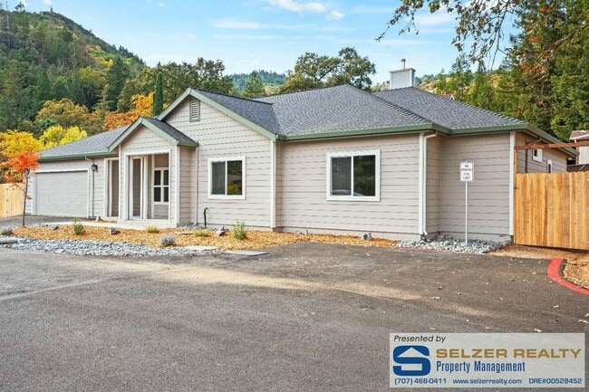 property at 2881 Oak Court Rd