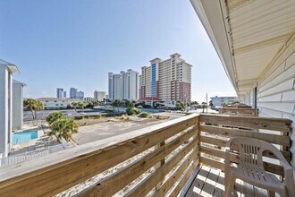 344 E Beach Blvd in Gulf Shores, AL - Building Photo - Building Photo