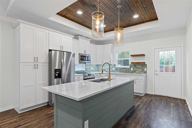 property at 5623 Barkridge Dr