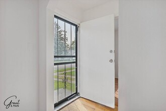 19445 Oakfield Ave in Detroit, MI - Foto de edificio - Building Photo
