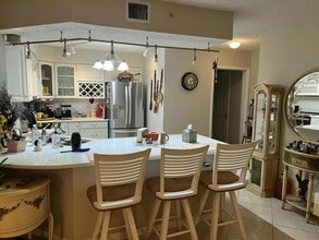 100 Scotia Dr, Unit 203 in Hypoluxo, FL - Building Photo - Building Photo