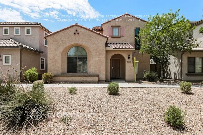 8329 W Lewis Ave in Phoenix, AZ - Foto de edificio - Building Photo