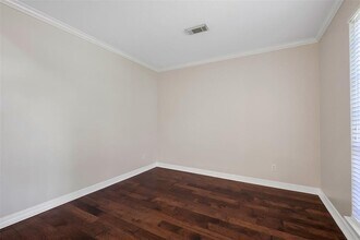 1908 Oak Hollow Dr W in Pearland, TX - Building Photo - Building Photo
