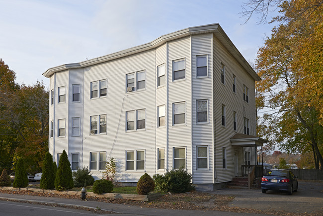 28 Winter St in Brockton, MA - Building Photo - Building Photo